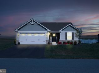 581 Perspective Pl, Hedgesville, WV