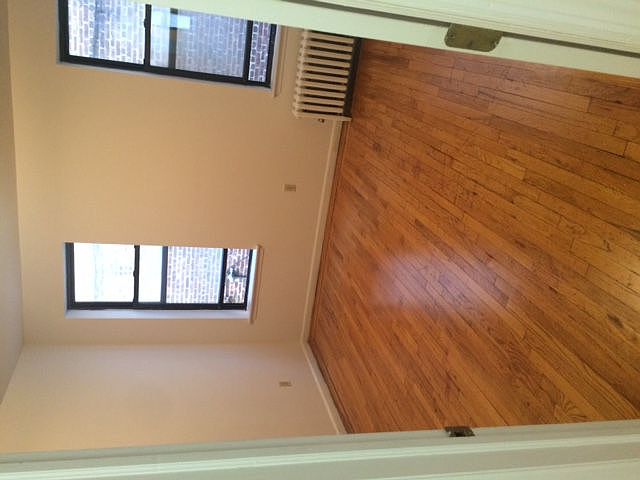 1st image of 2122 38th St