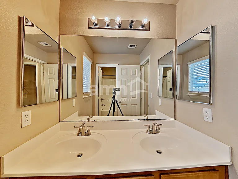 8116 Stonyford Ct — Photo 24