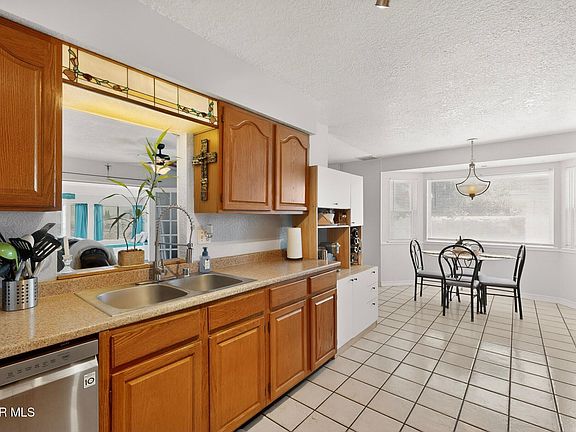 5th image of 10600 Hermes Dr