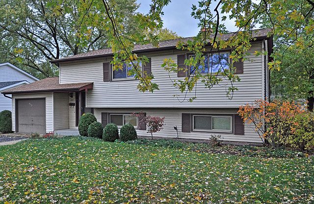 1st image of 419 N Idlewild Ave