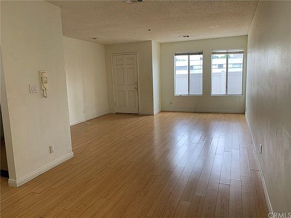 3rd image of 1310 Lyndon St