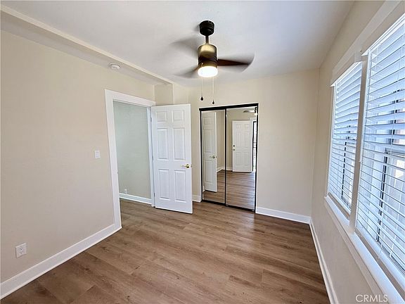 4th image of 243 E 82nd Pl