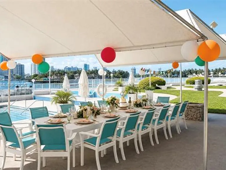 900 Bay Dr #424 — Photo 33