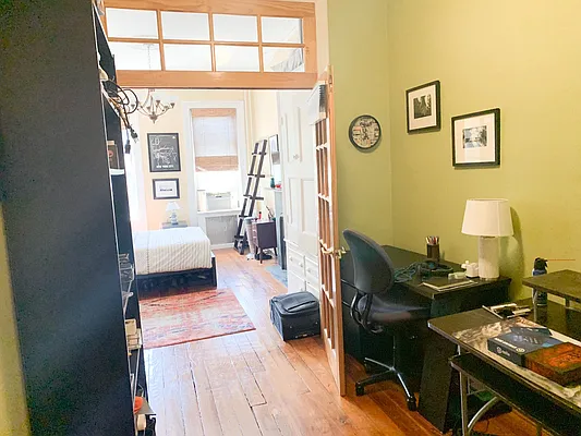 Rented by Ulas Real Estates Inc | media 34