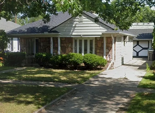 24728 Carlysle St Photo 1