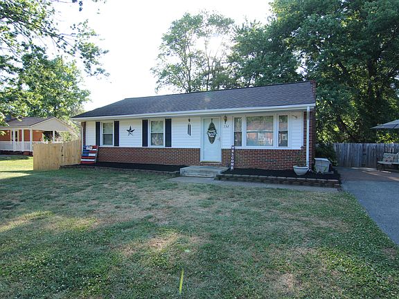 3rd image of 732 Shalon Cir
