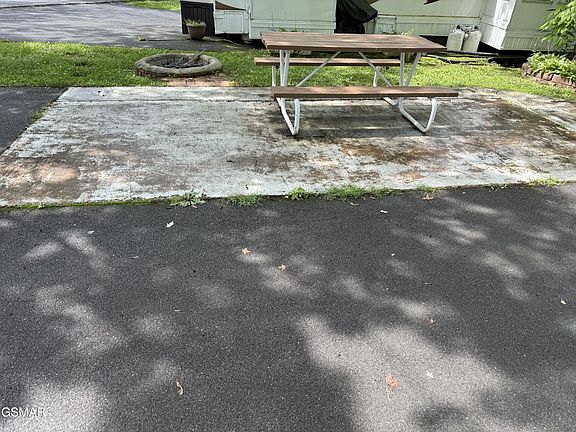 5th image of 4229 E Pkwy #368-lot 368