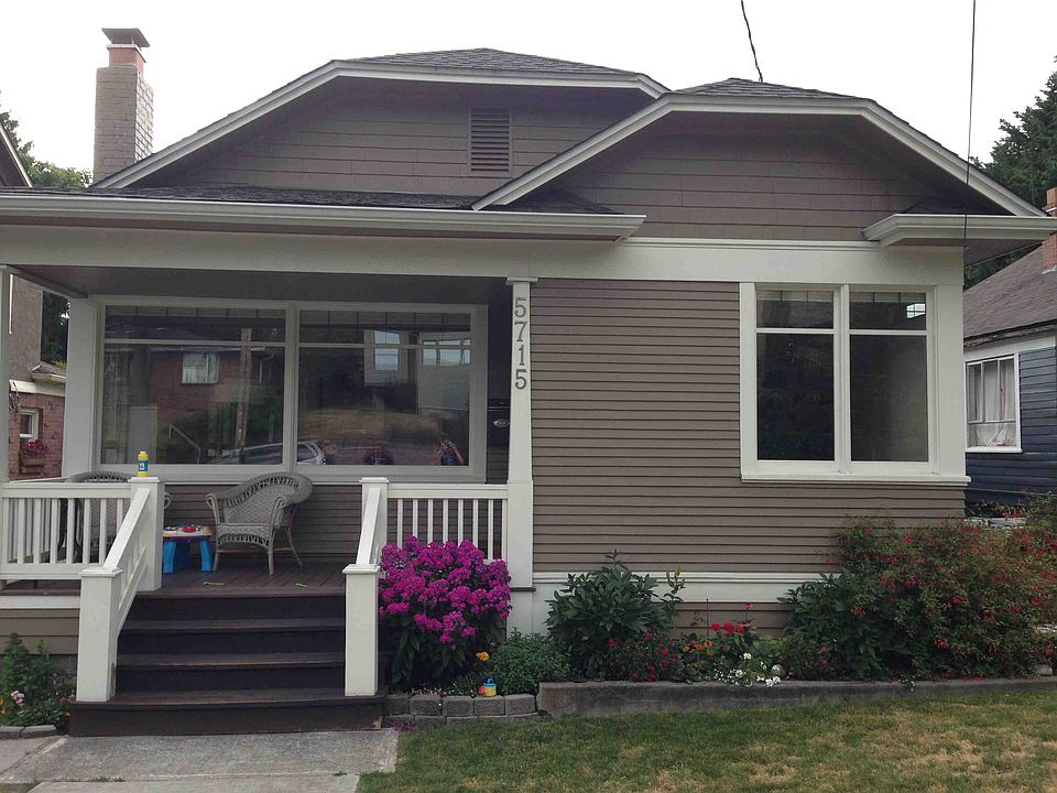 2nd image of 5715 30th Ave NE