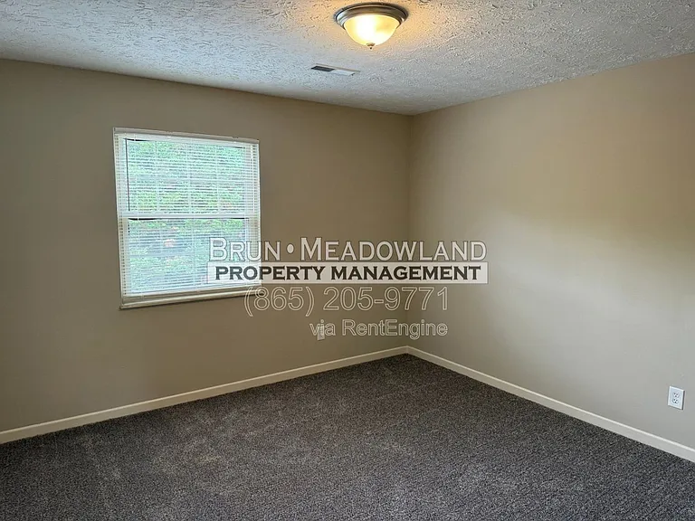 8719 Gleason Dr #C — Photo 8