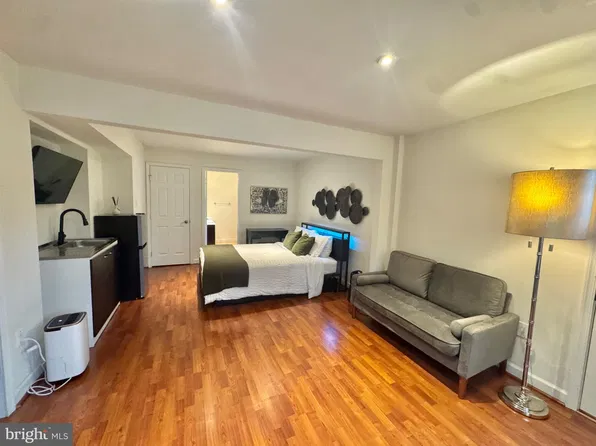 12309 Saint James Rd, Potomac, MD 20854