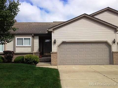 2nd image of 28907 Sugarberry Dr