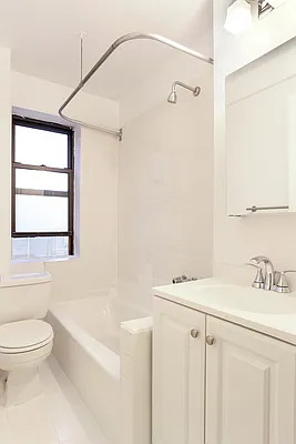Rented by 9 Realty NYC | media 46