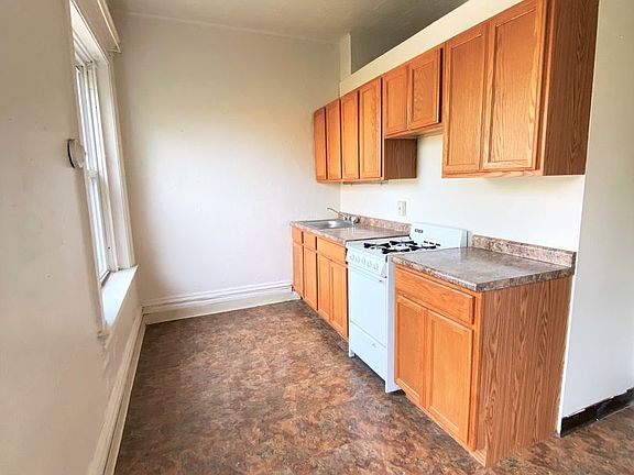 4th image of 5623 Stanton Ave APT 6