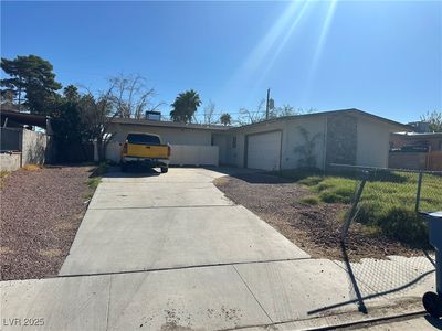 2484 Anglia St, Las Vegas, NV, 89142