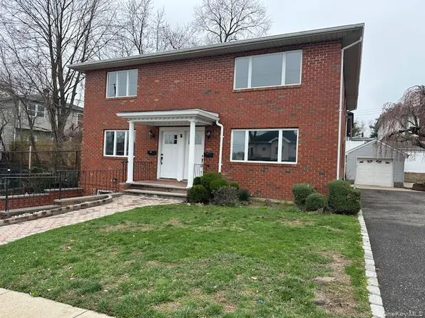 5 Linwood Rd N Floor 1, Pt Washington, NY 11050