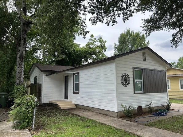 309 Elm St, Hurst, TX 76053
