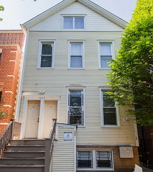 1433 W Oakdale Ave #G — Photo 1