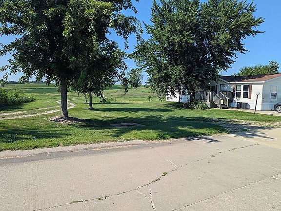 2nd image of 533 Hawkeye Dr #35