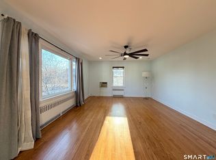 228 Jennings Rd, Fairfield, CT 06825