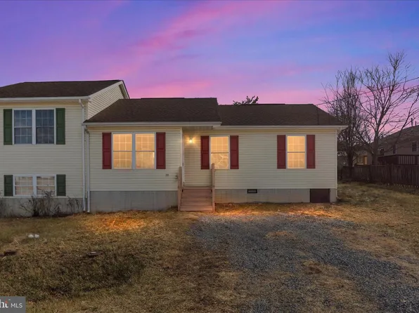 67 Idyllwood Dr, Inwood, WV 25428