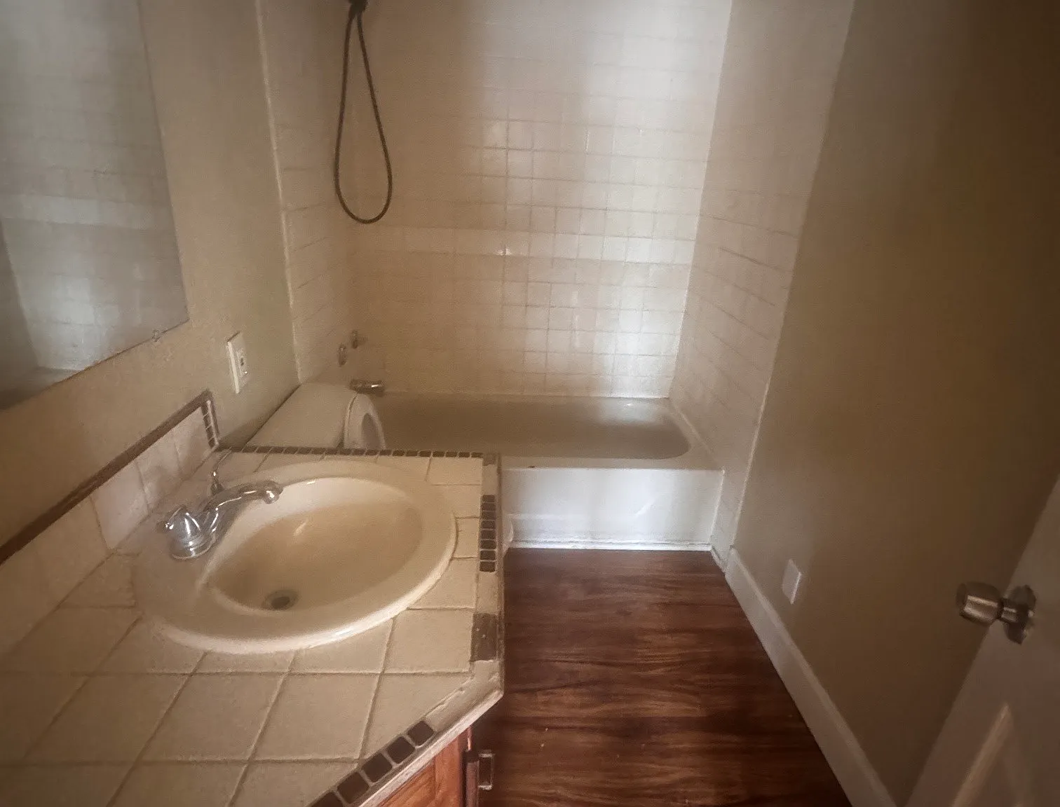 1901 Cedar St 79106 - 1 — Photo 2