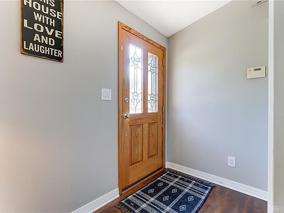3rd image of 1537 Justin Ct