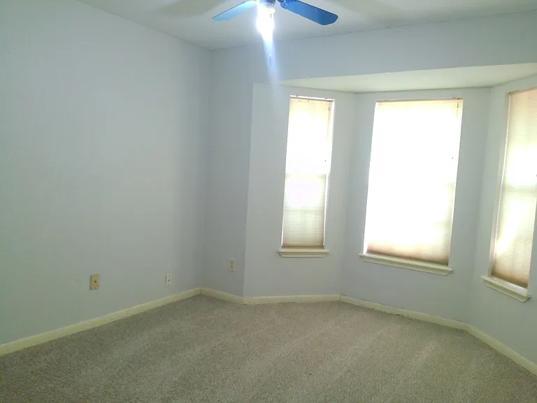 2614 Camargo Dr — Photo 7