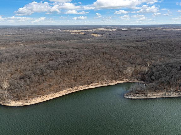 4th image of E 328th Rd