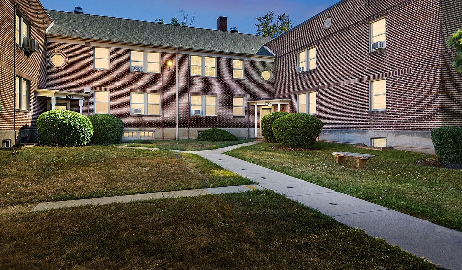 Green Acres — Photo 1