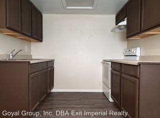 590 El Centro Ave APT 4, El Centro, CA 92243