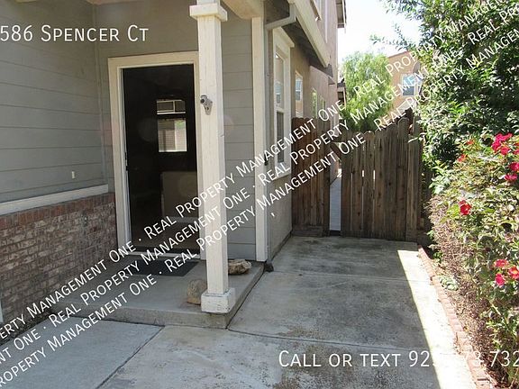 3rd image of 2586 Spencer Ct