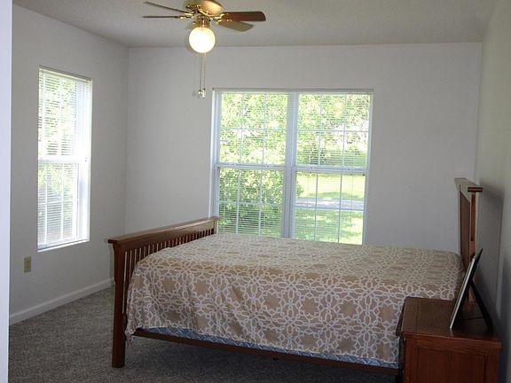 3rd image of 2335 Cedar Rock Cir