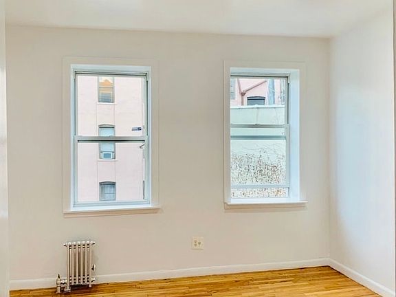 5th image of 12-31 31st Ave #2AA