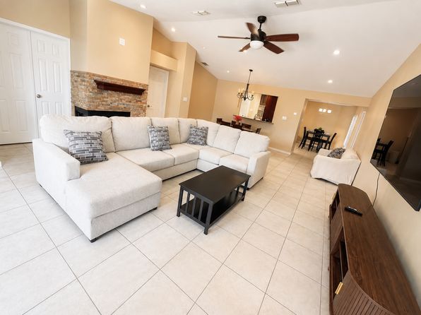 906 Fillmore Dr
