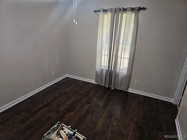 4259 Burtonway Dr — Photo 13