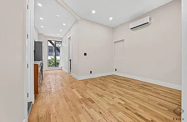 276 South 5th Street, #3M