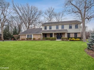 1526 S West Fork Dr, Lake Forest, IL 60045