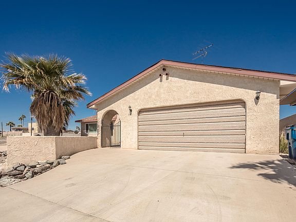 3rd image of 840 Acoma Blvd S