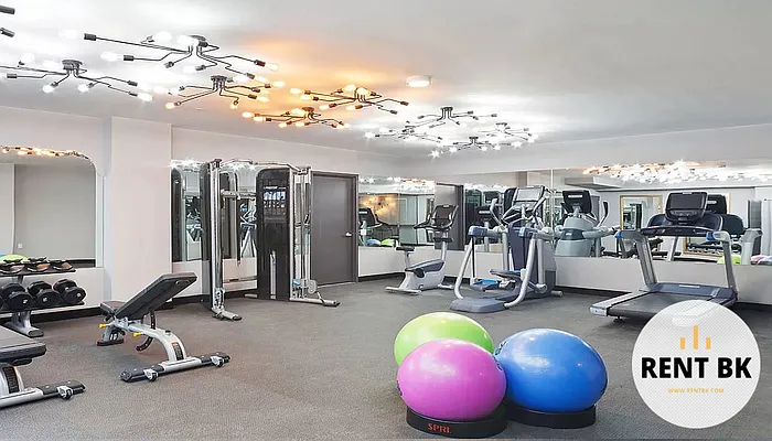 Rented by RENTBK LLC | media 8