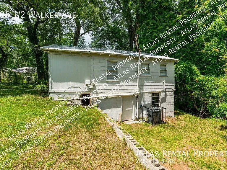 106 1/2 Walker Ave — Photo 3