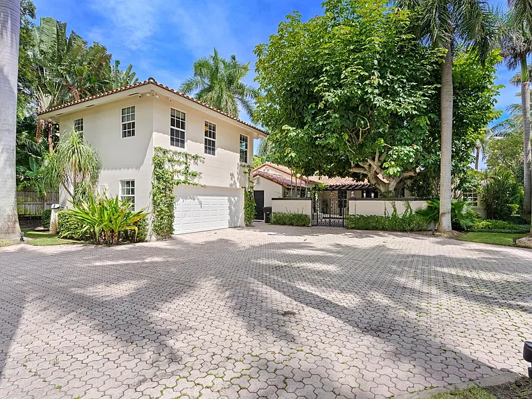 3304 N Flagler Dr — Photo 11
