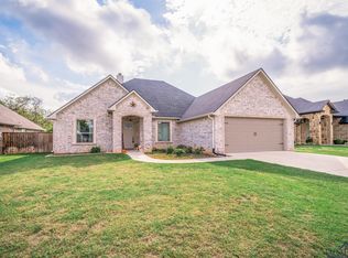 3902 Gable Crest Ln, Longview, TX 75605