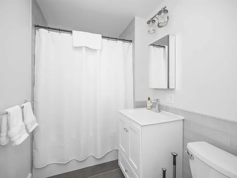 334 Highland Ave #1 — Photo 8