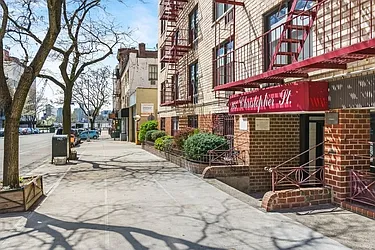 Sold by Mont Sky Real Estate