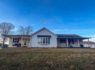 3827 Midway Rd, Belington, WV 26250