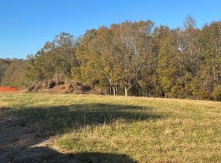 573 Iron Bridge Rd, Cowpens, SC 29330