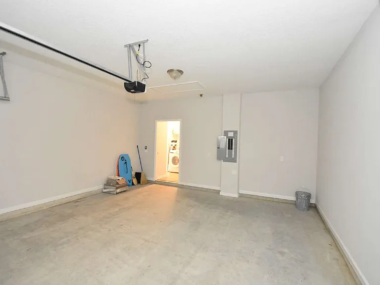 172 Charlie Way — Photo 39