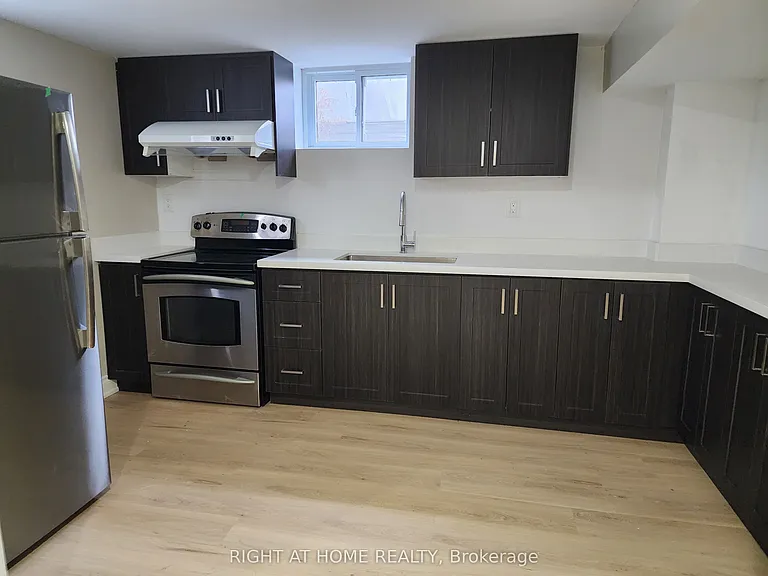 64 Mill St — Photo 8