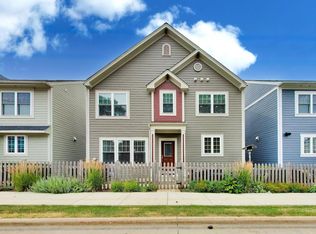 225 N Brockway St, Palatine, IL 60067